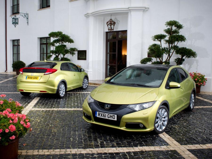  Honda Civic 2012 года  (UK) (фото 13 из 30)